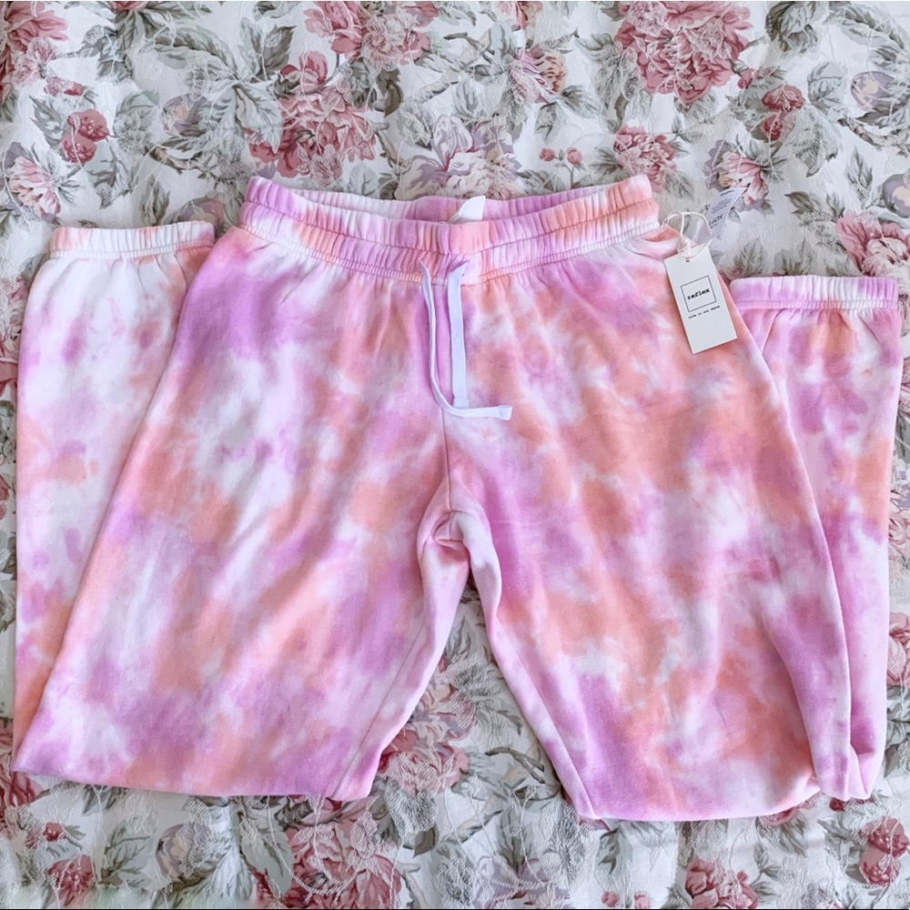 NWT Cotton Candy Tie-Dye Sweatpants (Size L)